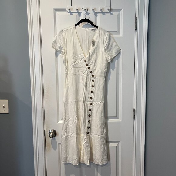 Madewell Linen-Blend Button-Wrap Midi Dress in White - Picture 3 of 5